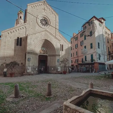 Sanny In The Center * Sanremo